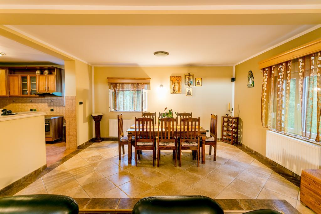 Villa Besha 赫尔采格诺维 外观 照片
